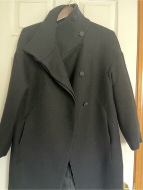 Zara Women's Black Double-Breasted Wool Pea Coat